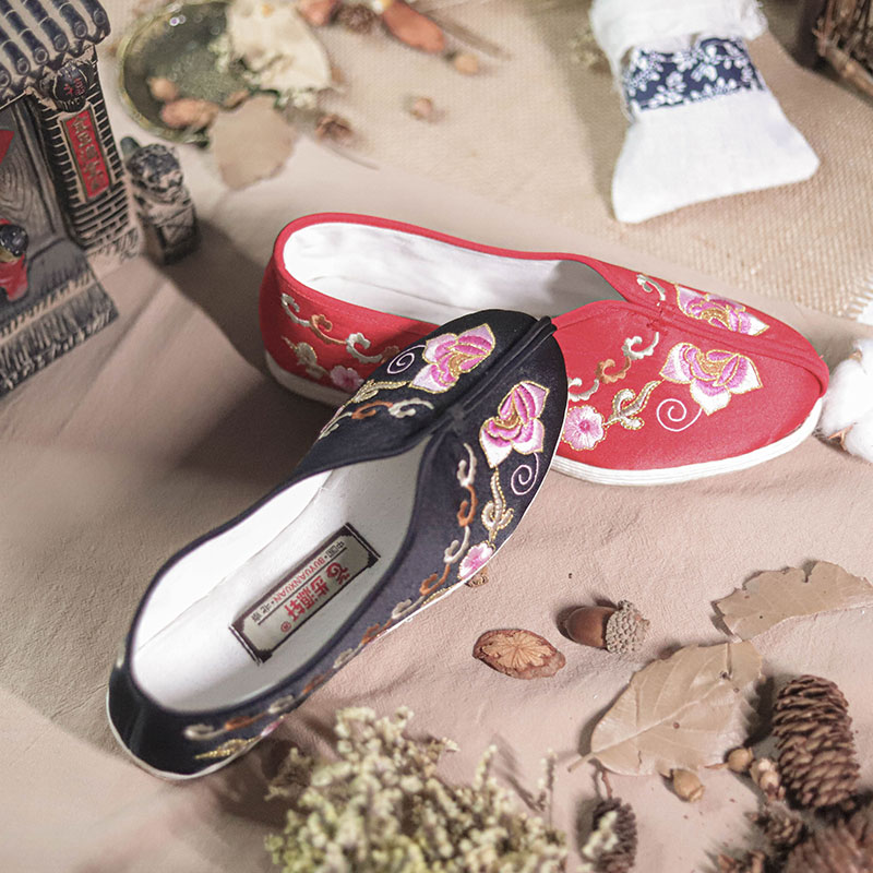 国产成人精品白浆久久69